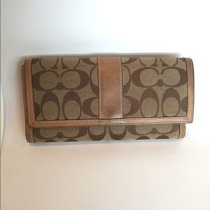Coach wallet with check book